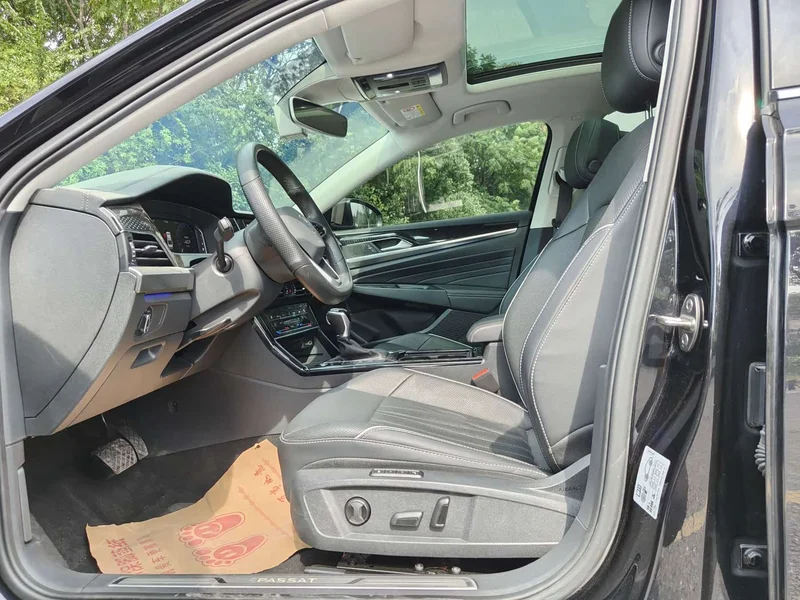 Volkswagen Passat — фото 4