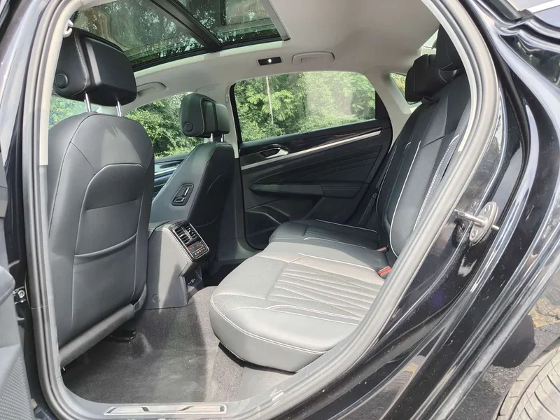 Volkswagen Passat — фото 5