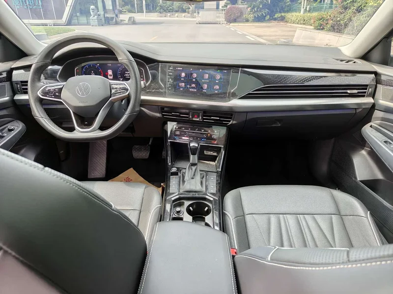 Volkswagen Passat — фото 6