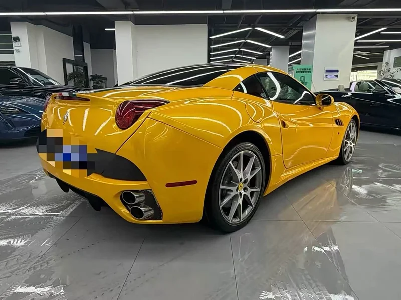 Ferrari California T — фото 5