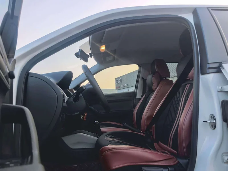 Skoda Citigo — фото 12