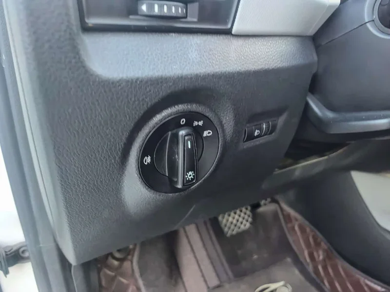 Skoda Citigo — фото 13