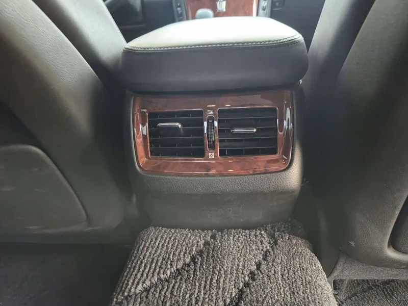 Toyota Crown — фото 18