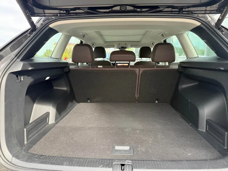 Land Rover Discovery — фото 13