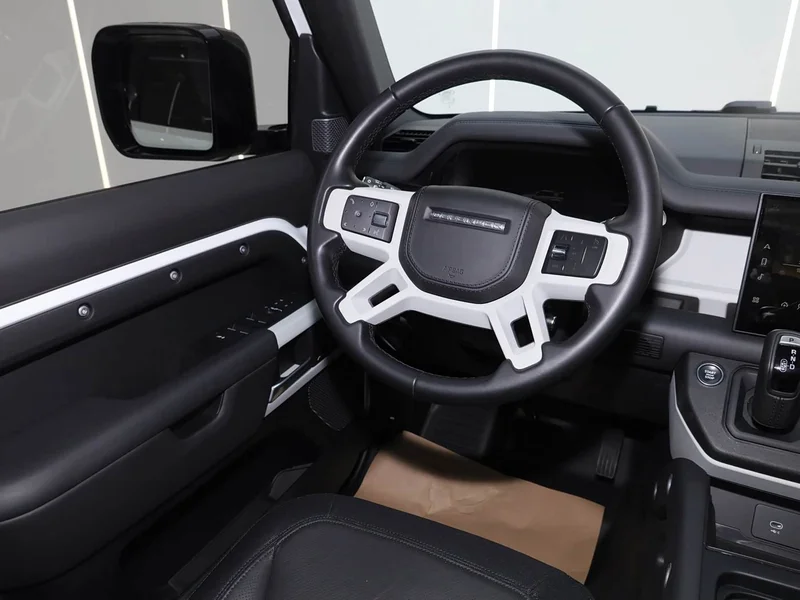 Land Rover Defender — фото 24