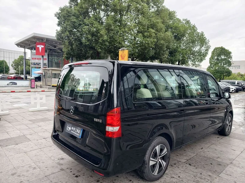 Mercedes-Benz Vito — фото 15
