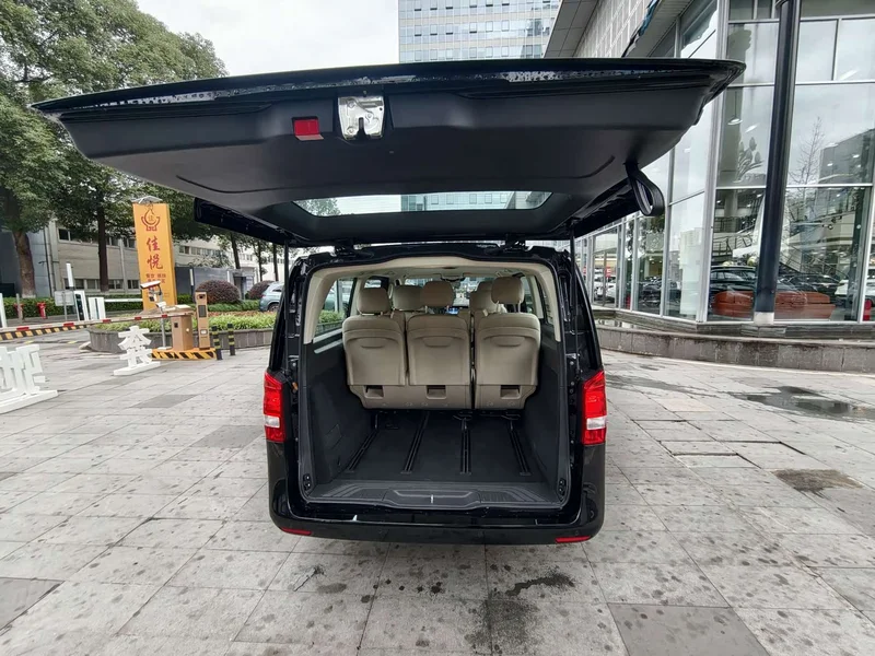 Mercedes-Benz Vito — фото 18