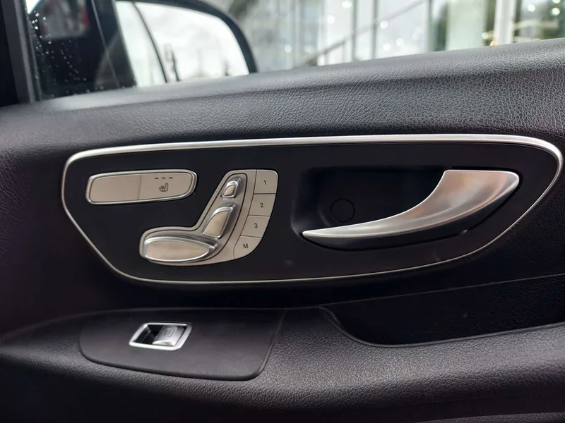 Mercedes-Benz Vito — фото 10