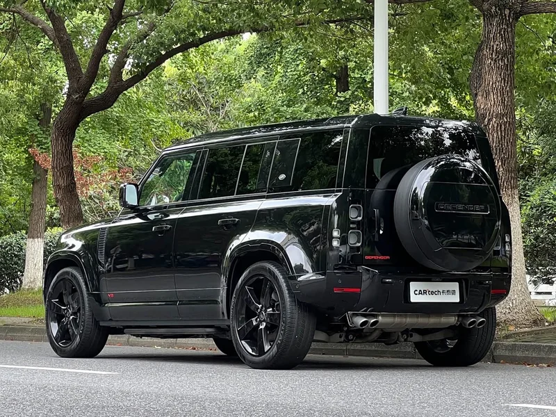 Land Rover Defender — фото 5