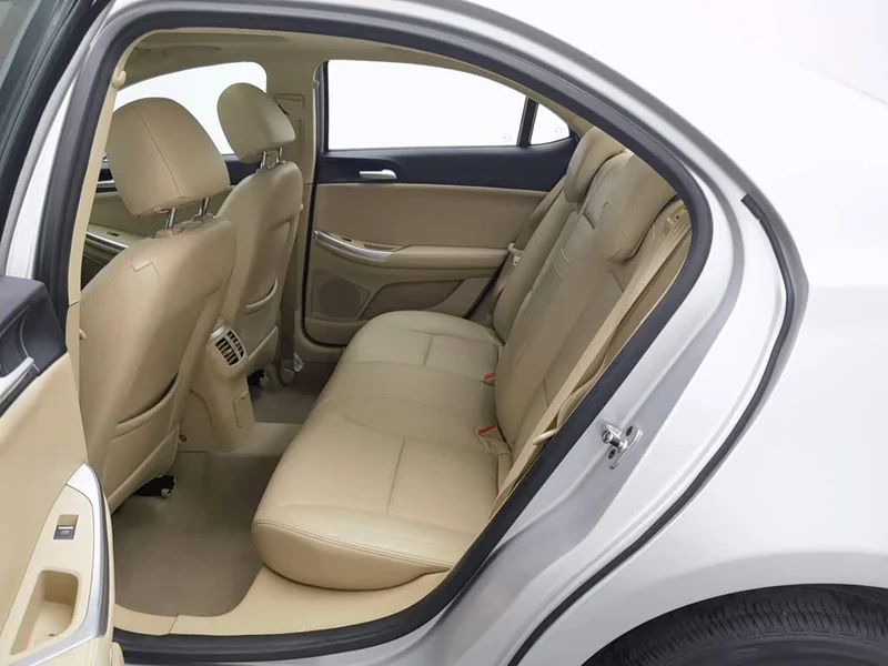 Roewe 550 — фото 15