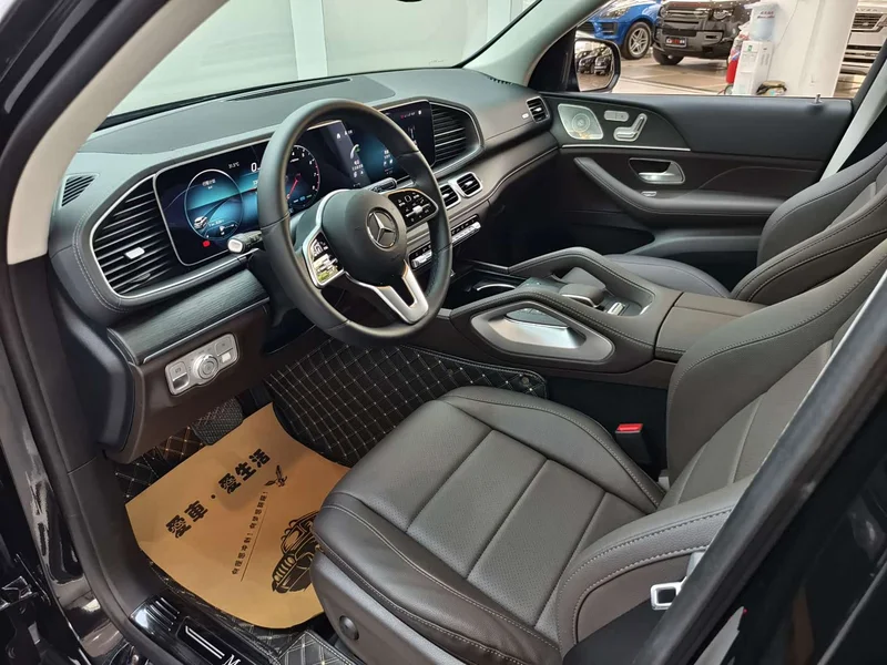 Mercedes-Benz GLE — фото 21