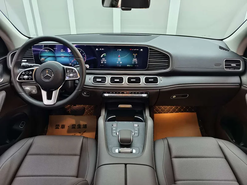 Mercedes-Benz GLE — фото 8