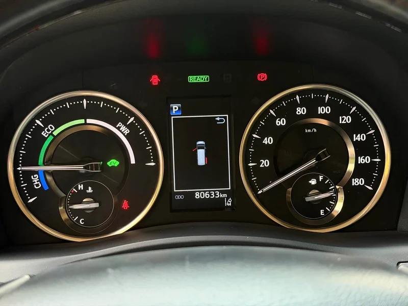 Toyota Alphard — фото 29