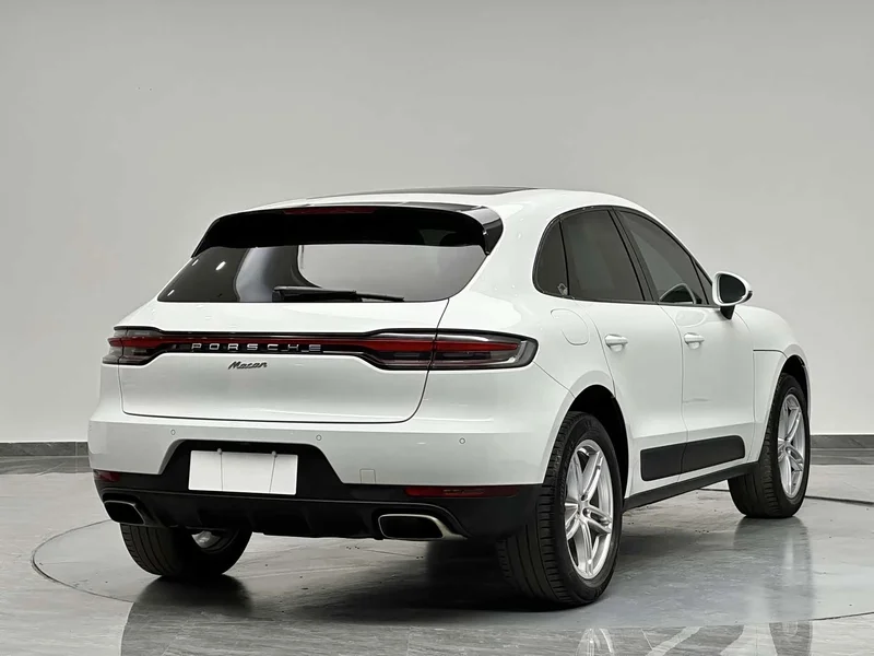 Porsche Macan — фото 8