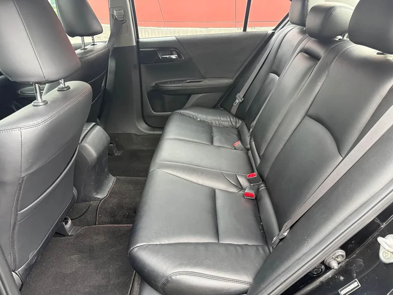 Honda Accord — фото 13