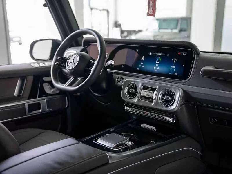 Mercedes-Benz G-Class — фото 7