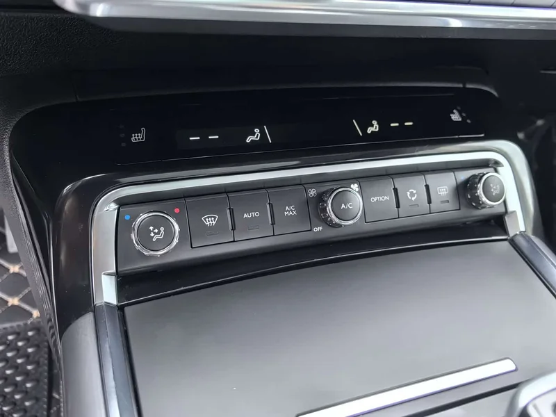 Citroën C6 — фото 19