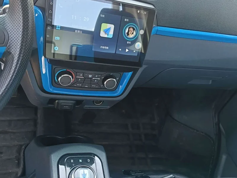 BYD Dolphin EV — фото 11