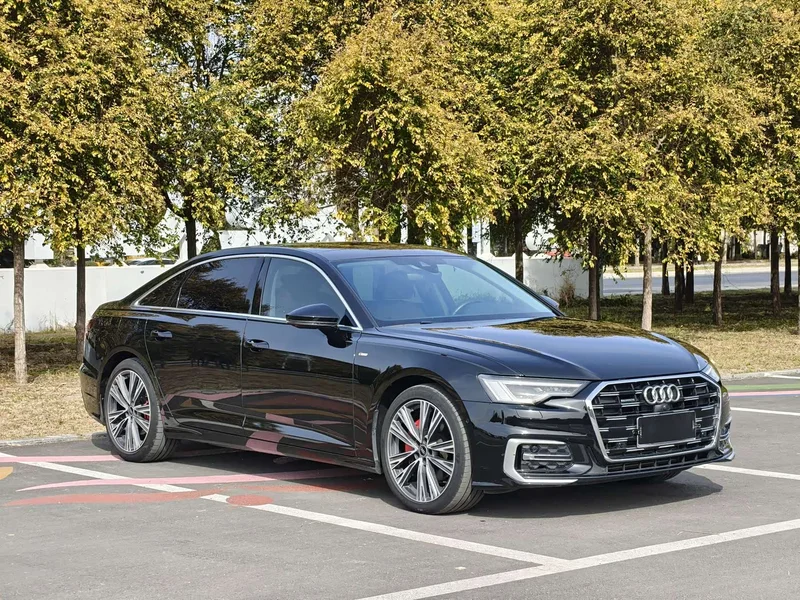 Audi A6L — фото 2