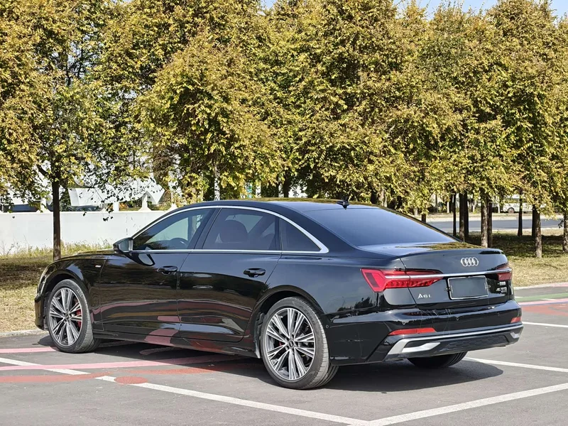 Audi A6L — фото 4