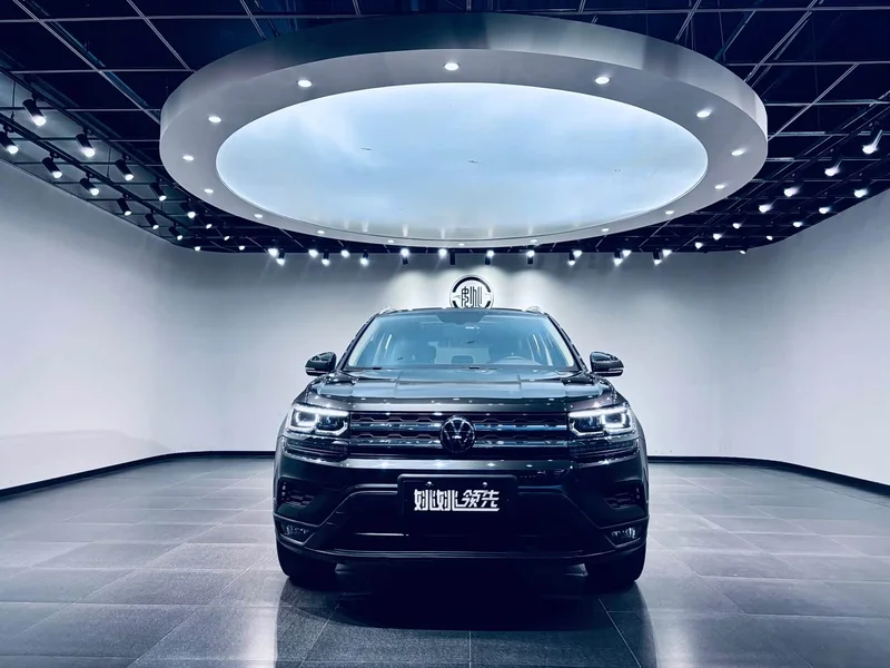 Volkswagen Tharu — фото 2