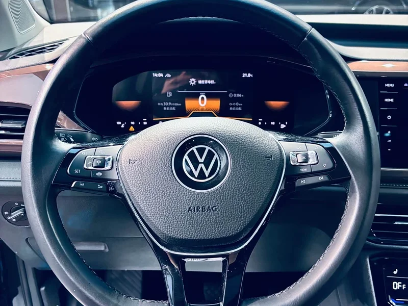 Volkswagen Tharu — фото 5