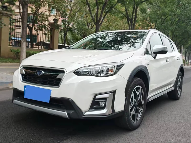Subaru XV — фото 1