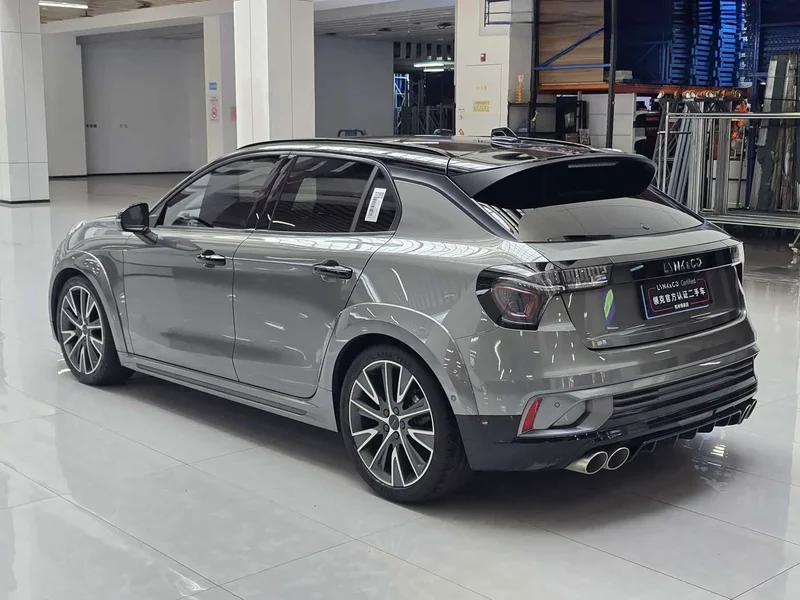 Lynk & Co 02 Hatchback — фото 14