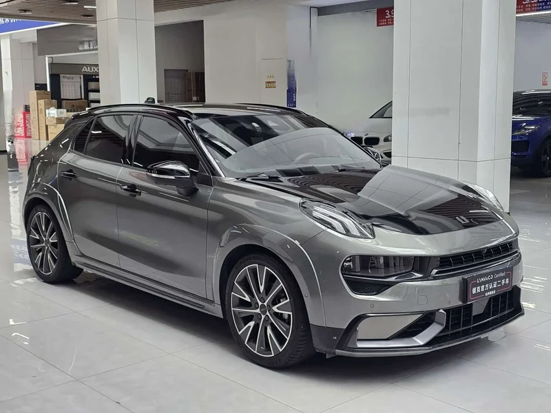 Lynk & Co 02 Hatchback — фото 2