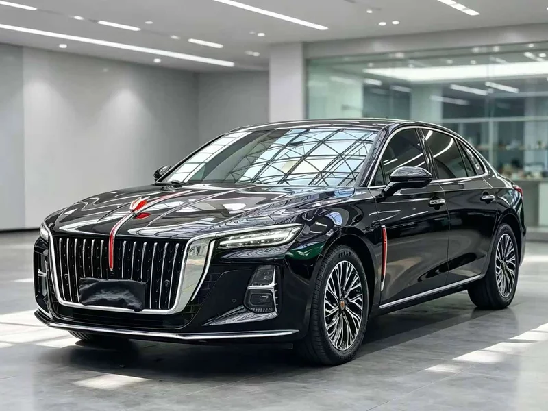 Hongqi H5 — фото 1