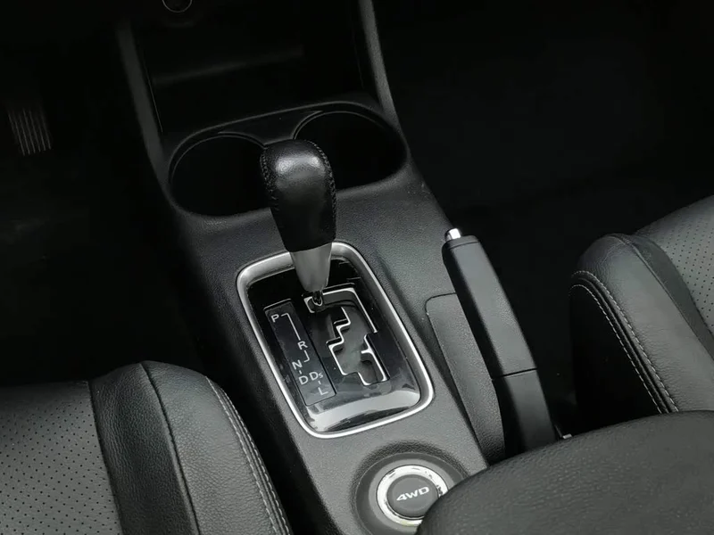 Mitsubishi Outlander — фото 13