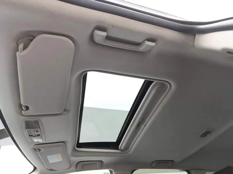Mitsubishi Outlander — фото 14