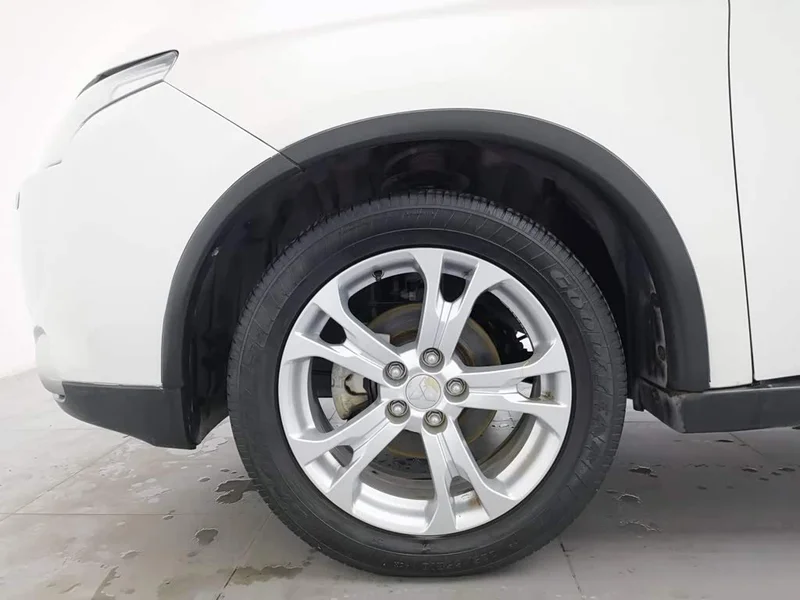 Mitsubishi Outlander — фото 17
