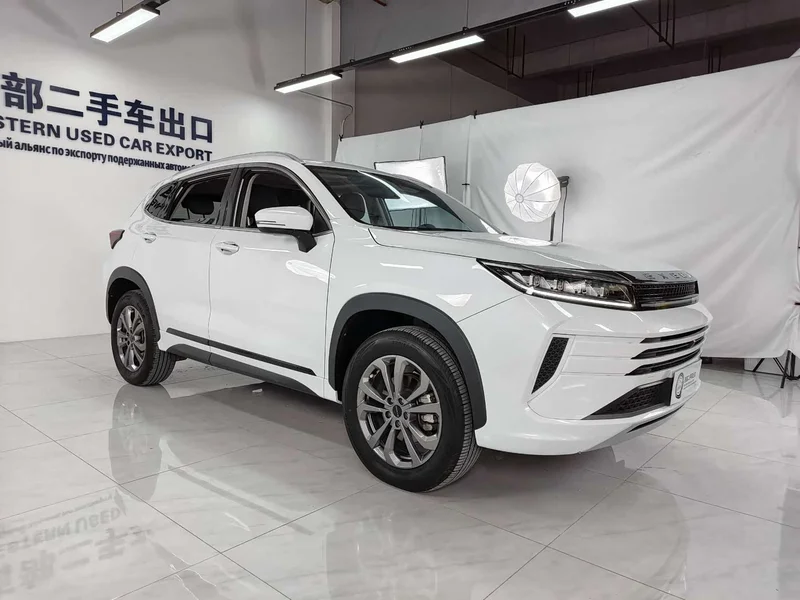Exeed Zhuifeng — фото 3