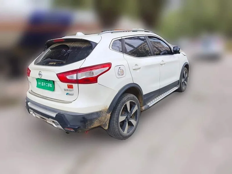 Nissan Qashqai — фото 8