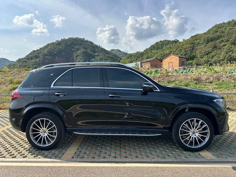 Mercedes-Benz GLE — фото 4