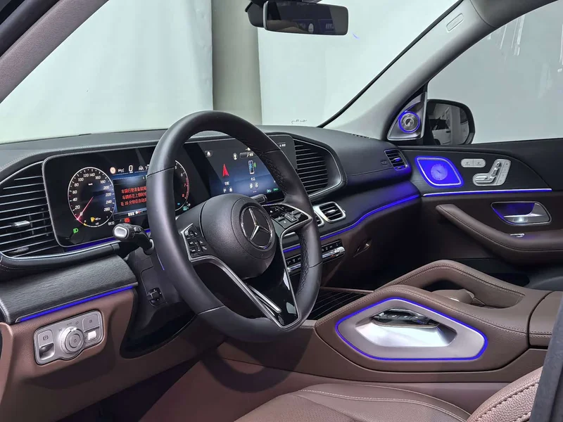 Mercedes-Benz GLE — фото 11