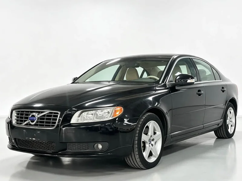 Volvo S80L — фото 1