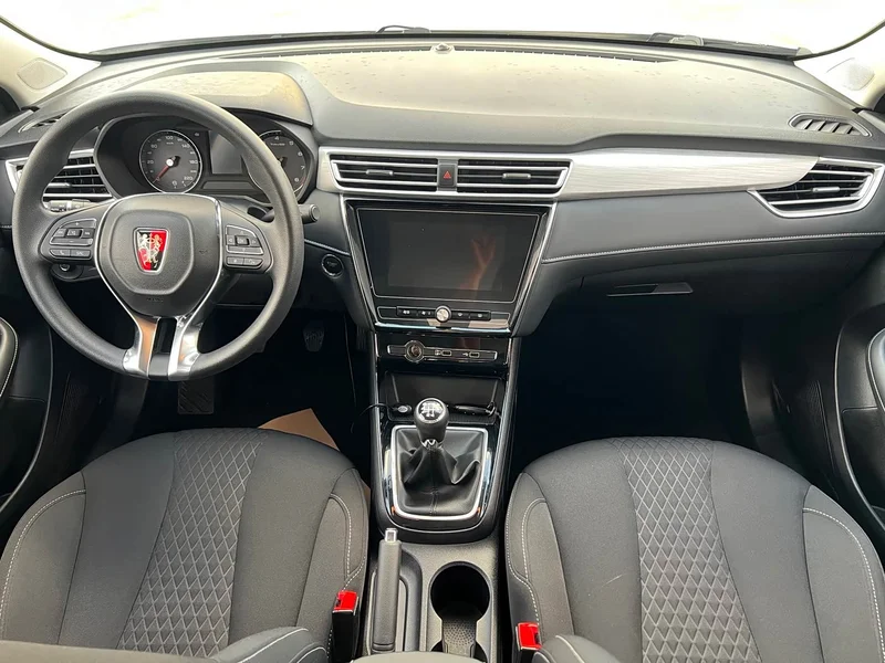 Roewe i5 — фото 11