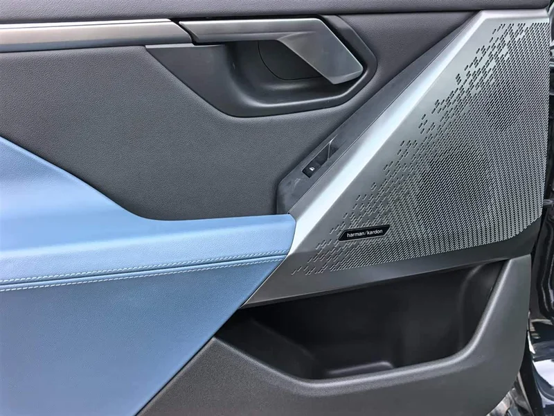 BMW i5 — фото 26