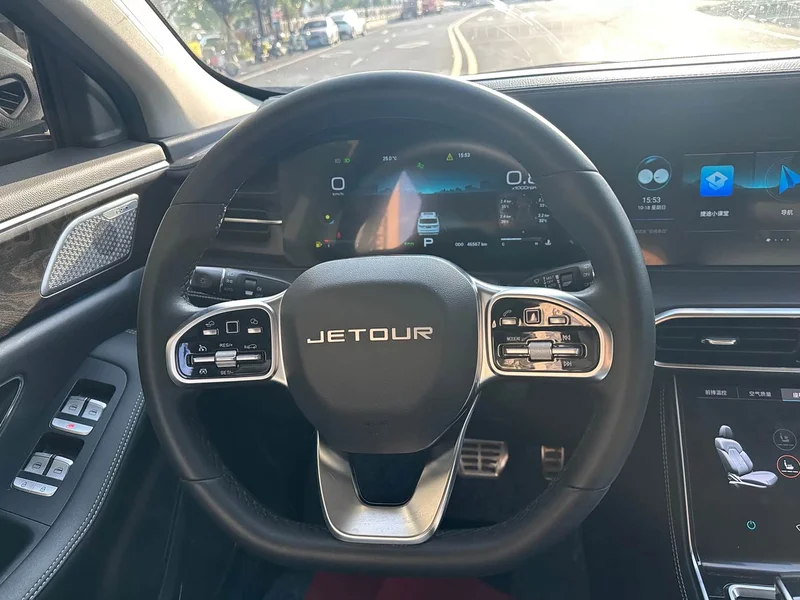 Jetour X90 — фото 10