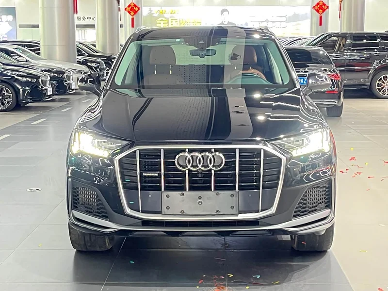 Audi Q7 — фото 2