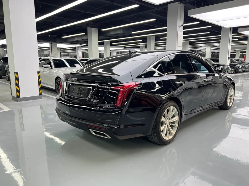 Cadillac CT5 — фото 20