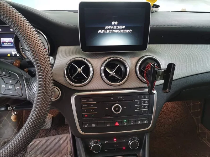 Mercedes-Benz GLA — фото 14