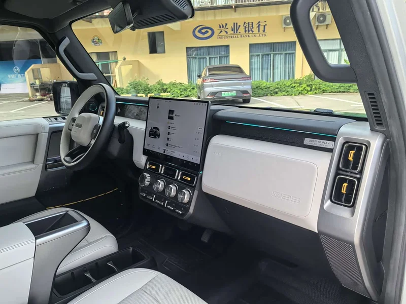 iCAR Super V23 — фото 14
