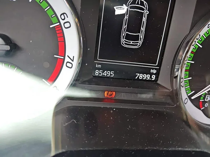 Volkswagen Octavia — фото 8