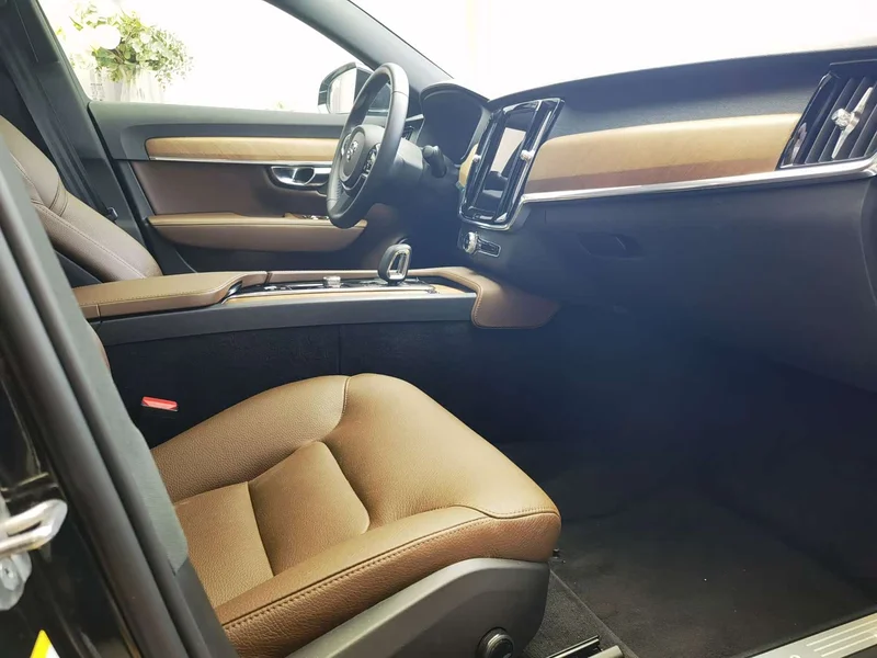 Volvo S90 — фото 16