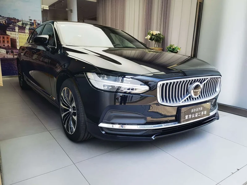 Volvo S90 — фото 3