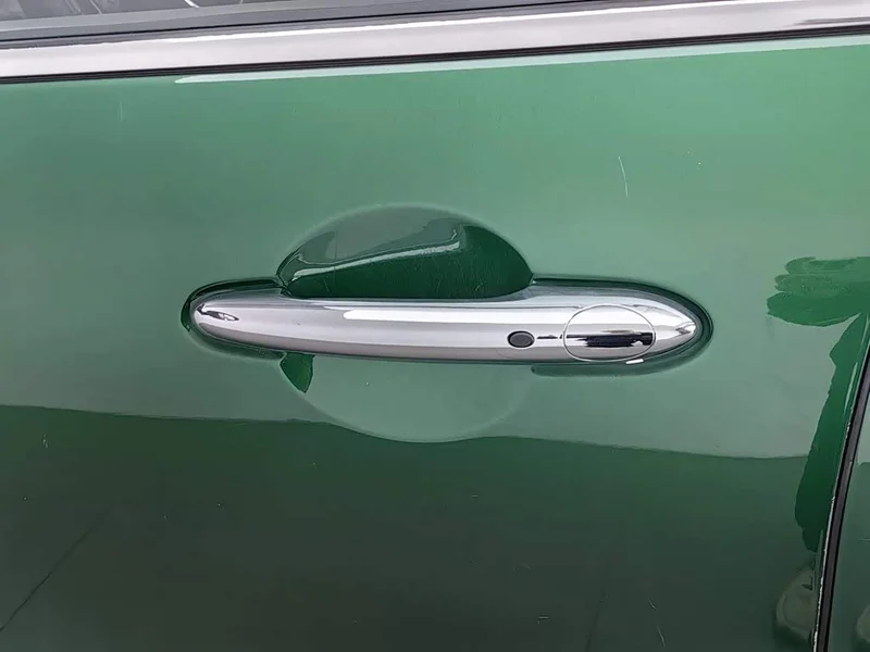 MINI CLUBMAN — фото 18