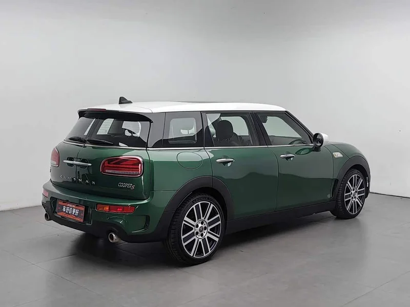 MINI CLUBMAN — фото 2